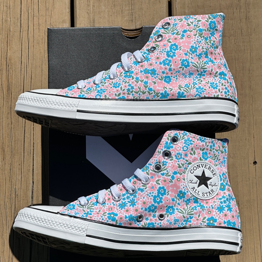 Converse All Star Flowers Hi Canvas Casual Sneaker Womens 7.5 | 8.5 | 9 NEW - Picture 7 of 11